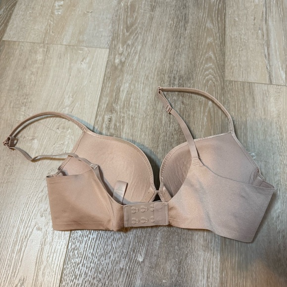 Skims ultimate push up bra plunge beige size 34 C - Picture 3 of 4
